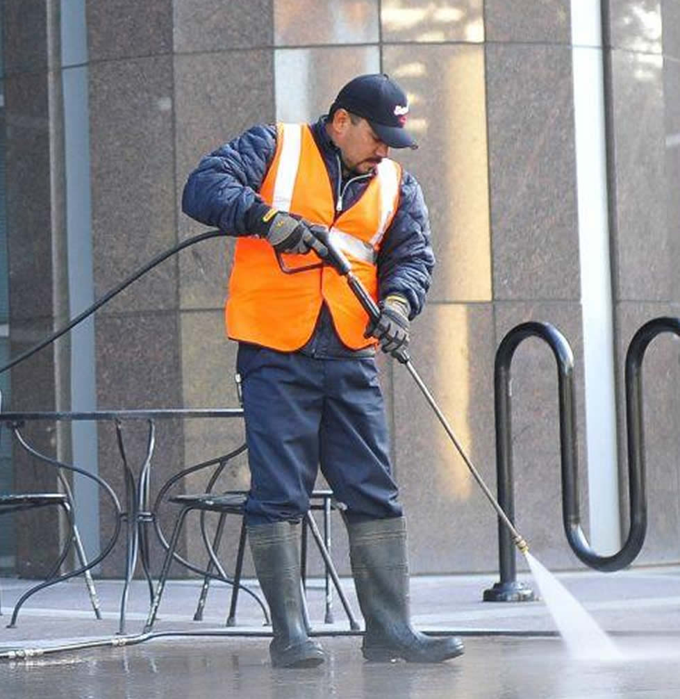 exterior_power_washing_image2
